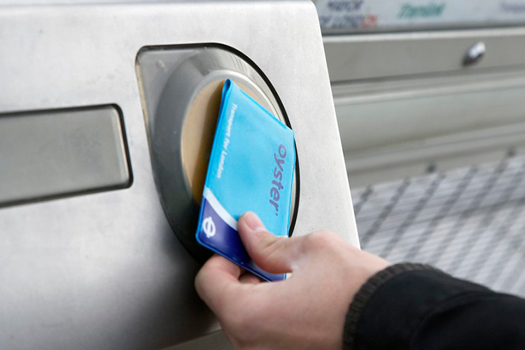Oyster card and discount railway travel